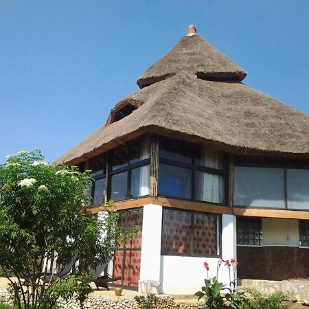 Malakai Eco Lodge Kitende المظهر الخارجي الصورة