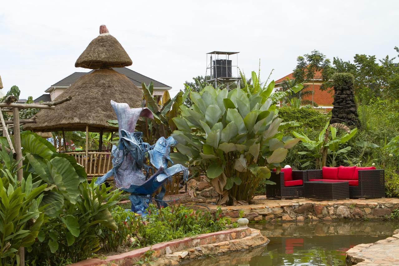 Malakai Eco Lodge Kitende المظهر الخارجي الصورة