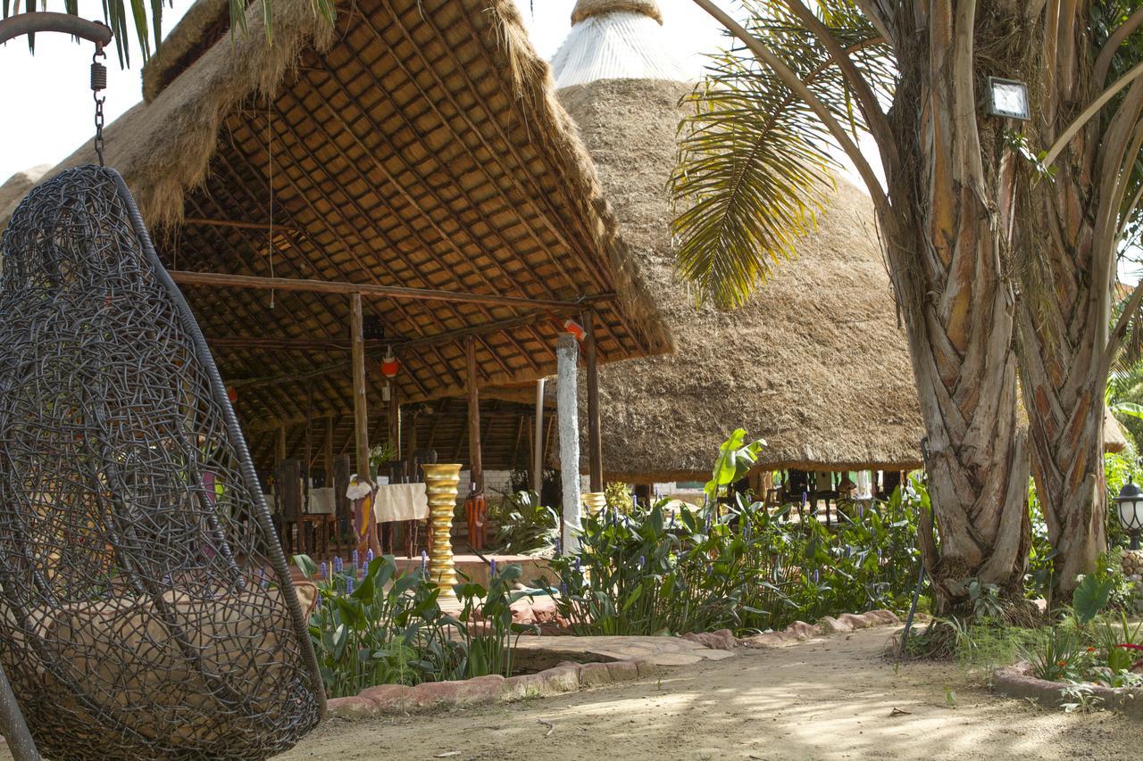Malakai Eco Lodge Kitende المظهر الخارجي الصورة